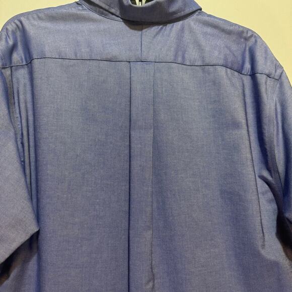 Lands’ End women’s Blue button-up long-sleeve shirt. - Picture 4 of 6